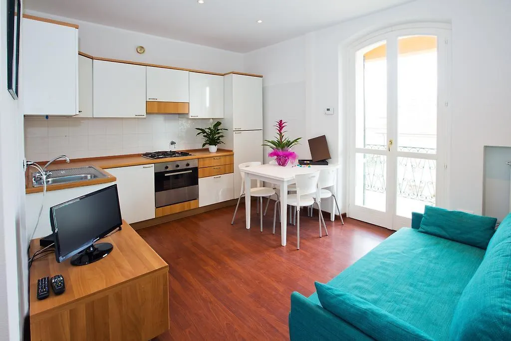 Living Loano Casa Vacanze Appartement